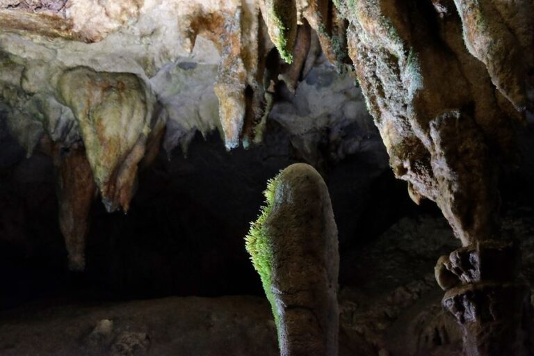 Ryugado Caves