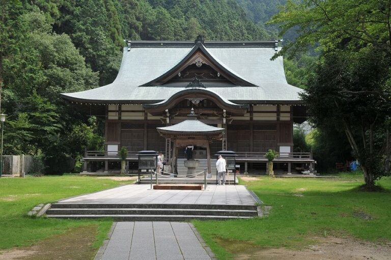 Temple 64, Maegami-ji