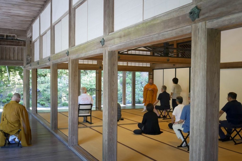 Chikurin-ji meditation (1)