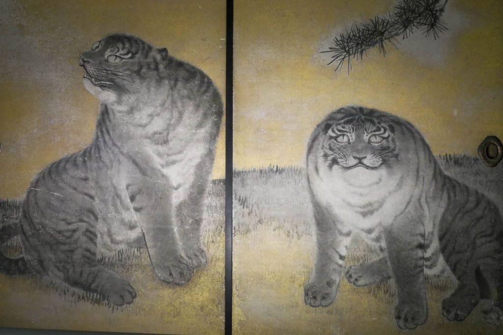 Konpira-san painted screen tigers