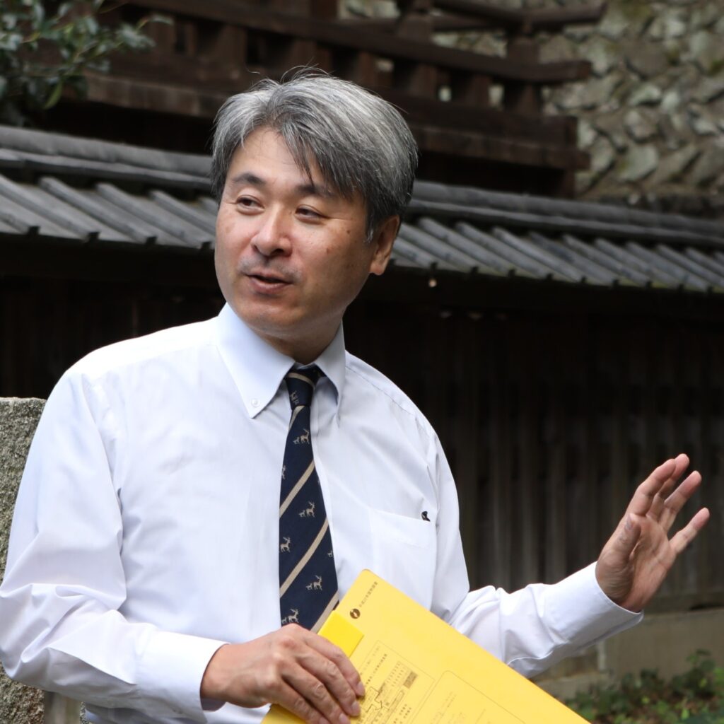 Takeshi Fujiyama
(English speaking Driver)